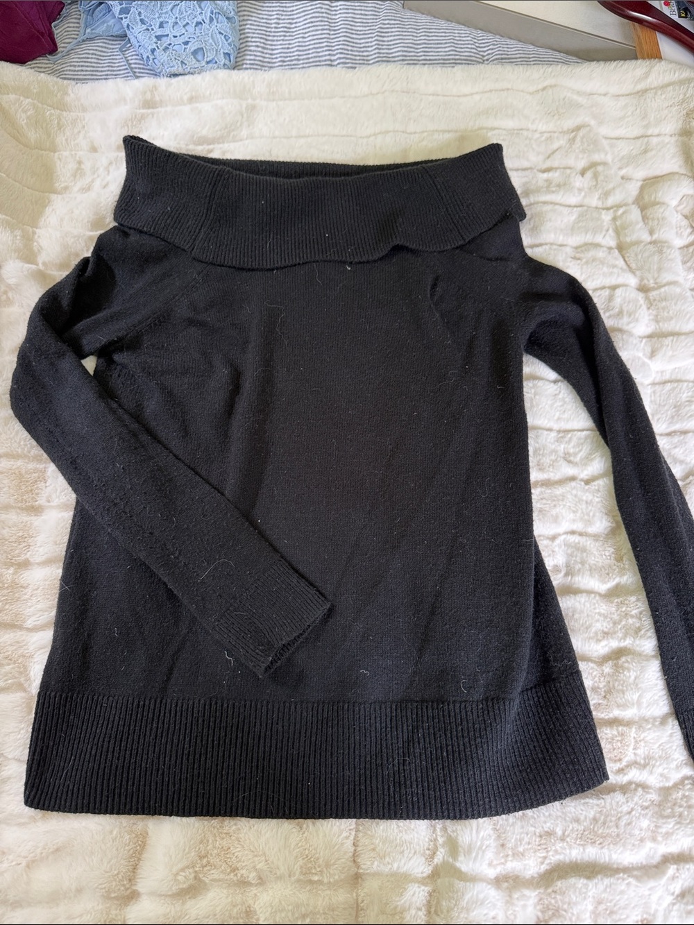 GAP Black Off-the-Shoulder Ribbed Trim Sweater